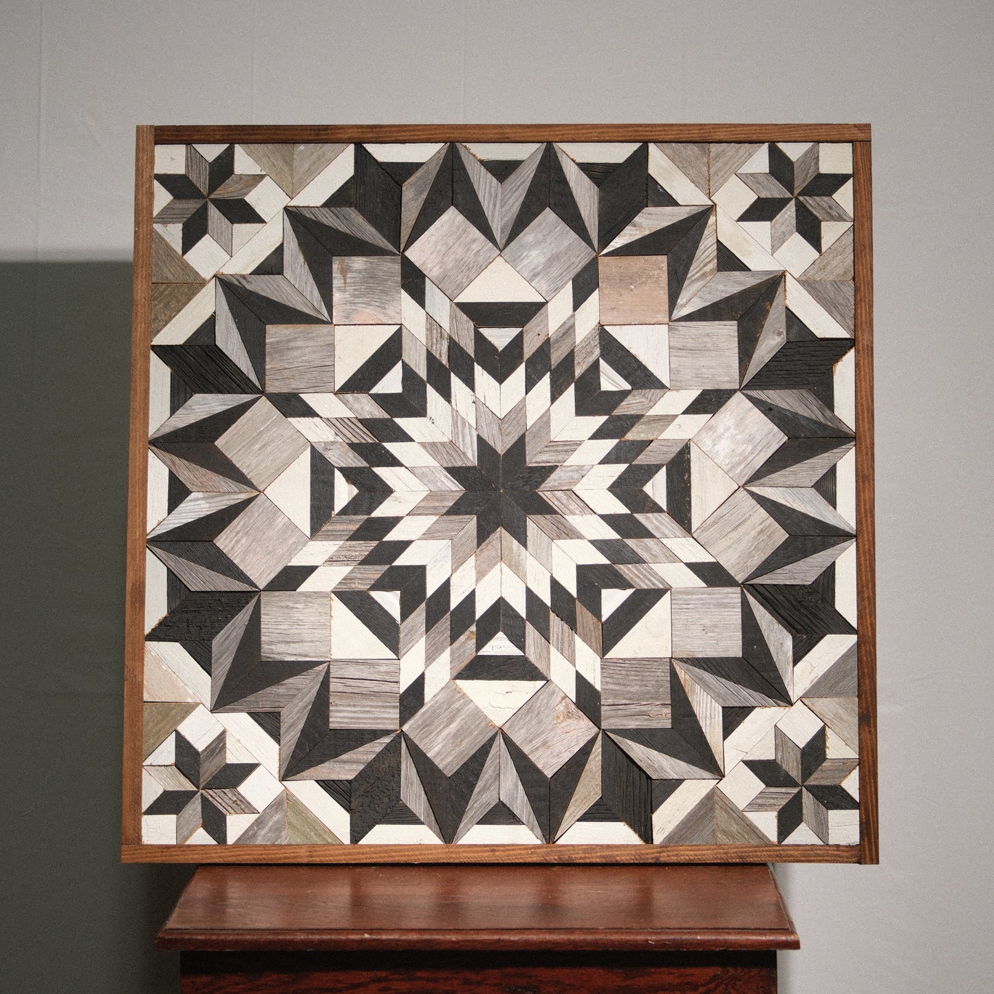 Amish Handmade Barn Quilt Wall Art – Reclaimed Barn Wood – 30.5” x 30.5”