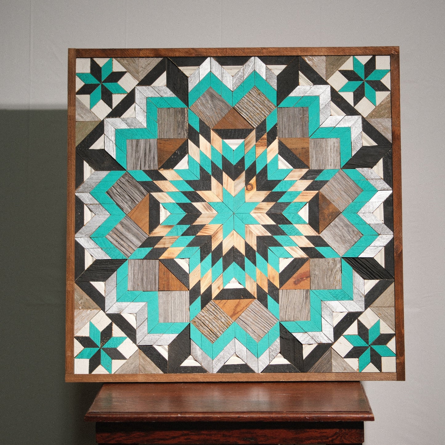 Amish Handmade Barn Quilt Wall Art – Reclaimed Barn Wood – 30.5” x 30.5”