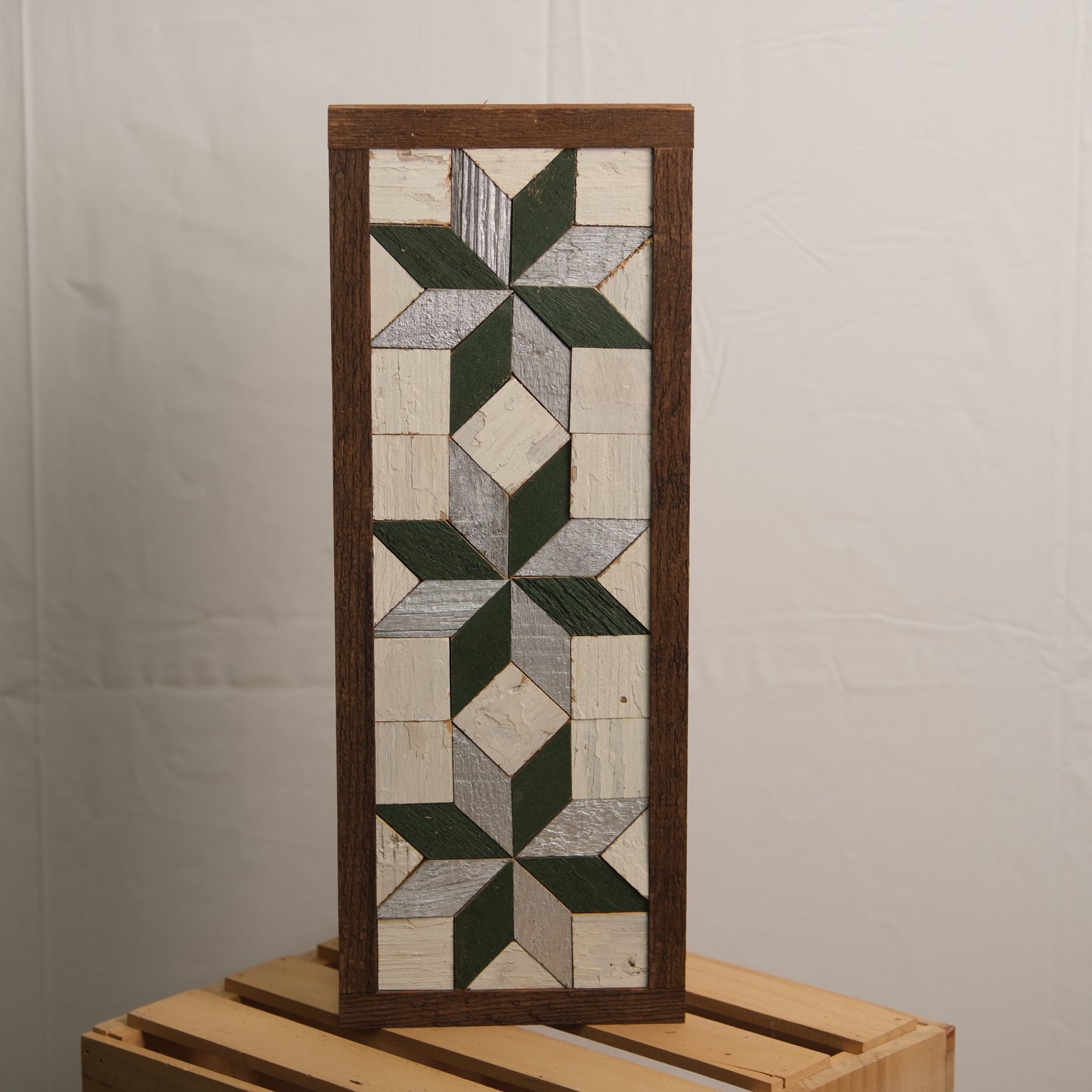 Handmade Amish 3 Stars Barn Quilt Wall Art – 15.5in x 6in Reclaimed Wood Mosaic