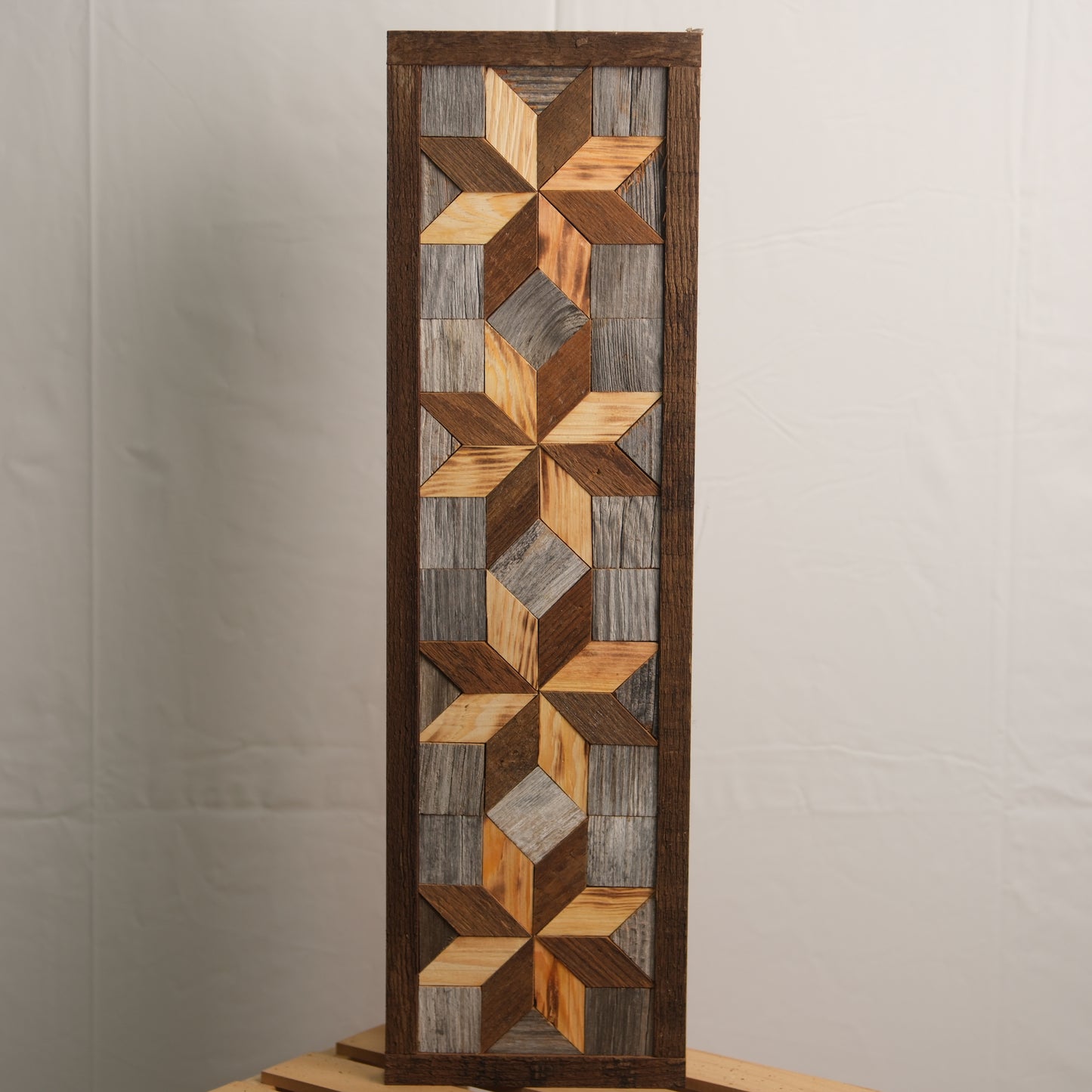 Handmade Amish 4 Stars Barn Quilt Wall Art – 20.5in x 6in x 2in Reclaimed Wood Mosaic