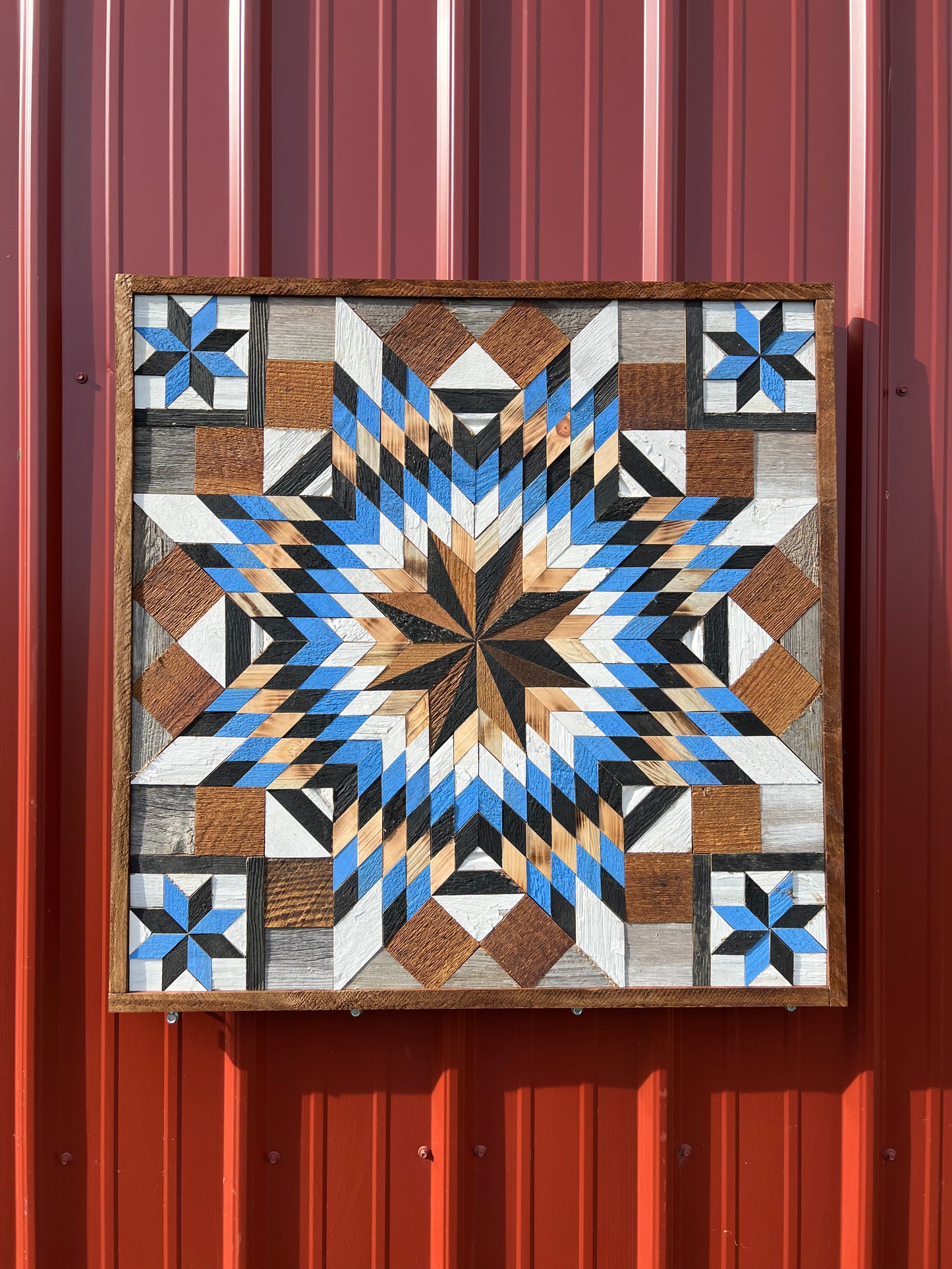 Amish Handmade Barn Quilt - Square (30.5 in x 30.5 in x 1 in)