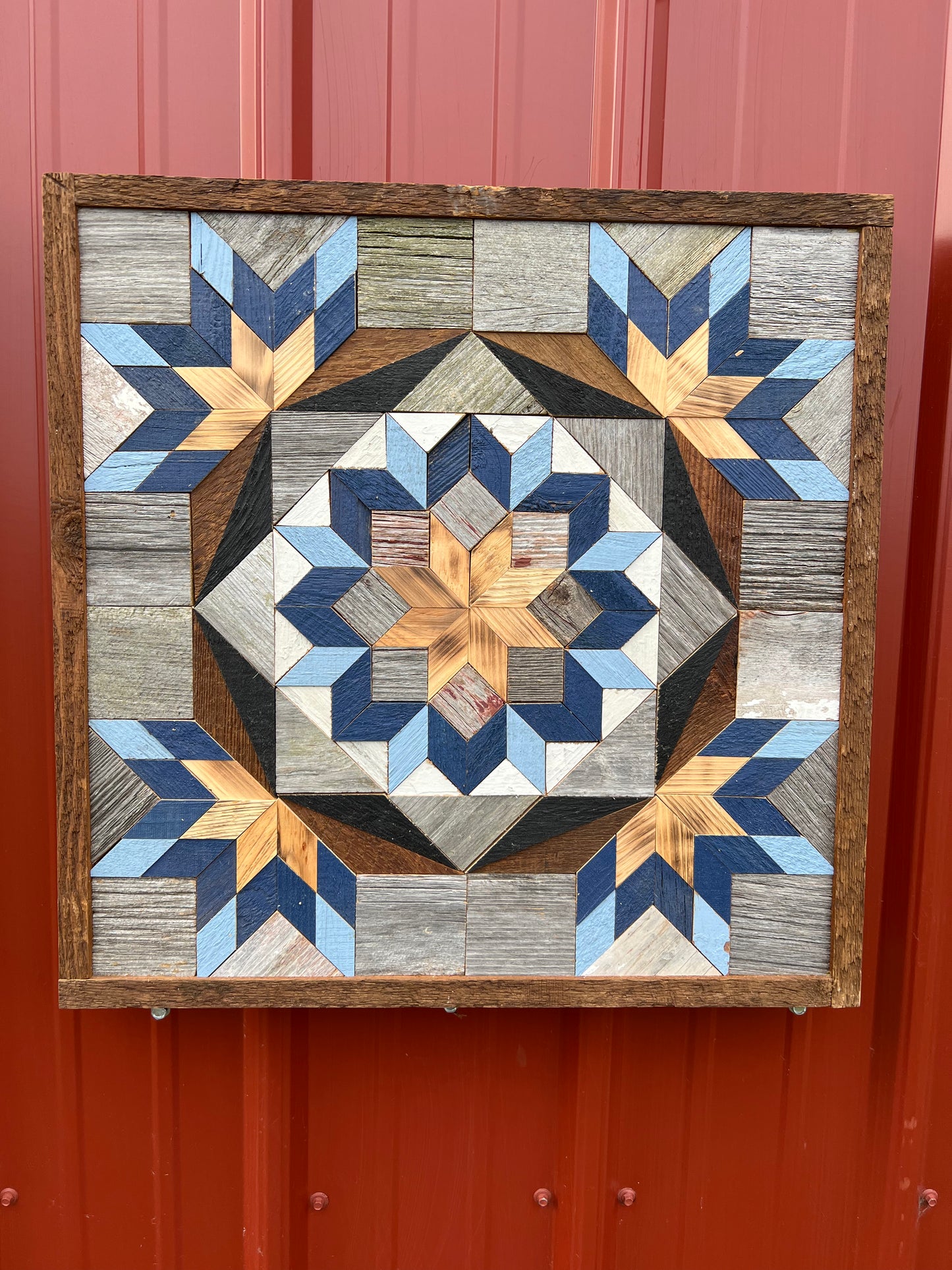 Amish Handmade Barn Quilt - Square (20.75 in x 20.75 in x 1 in)