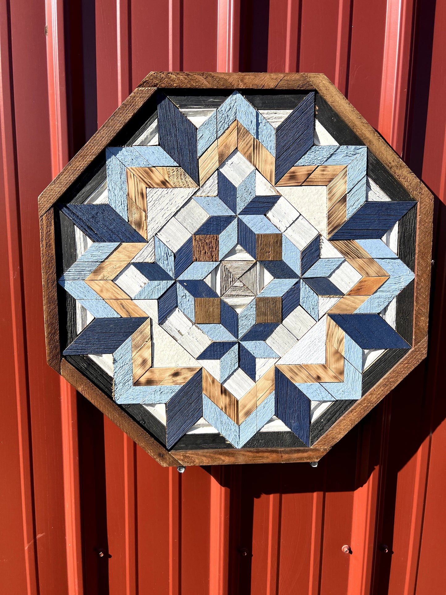 Amish Handmade Barn Quilt - Square (20.75 in x 20.75 in x 1 in)