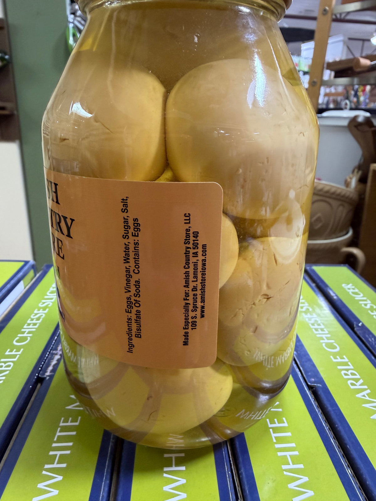 Genuine ingredient and nutrition label photograph of Classic Pickled Eggs in Vinegar Brine | 32 fl oz