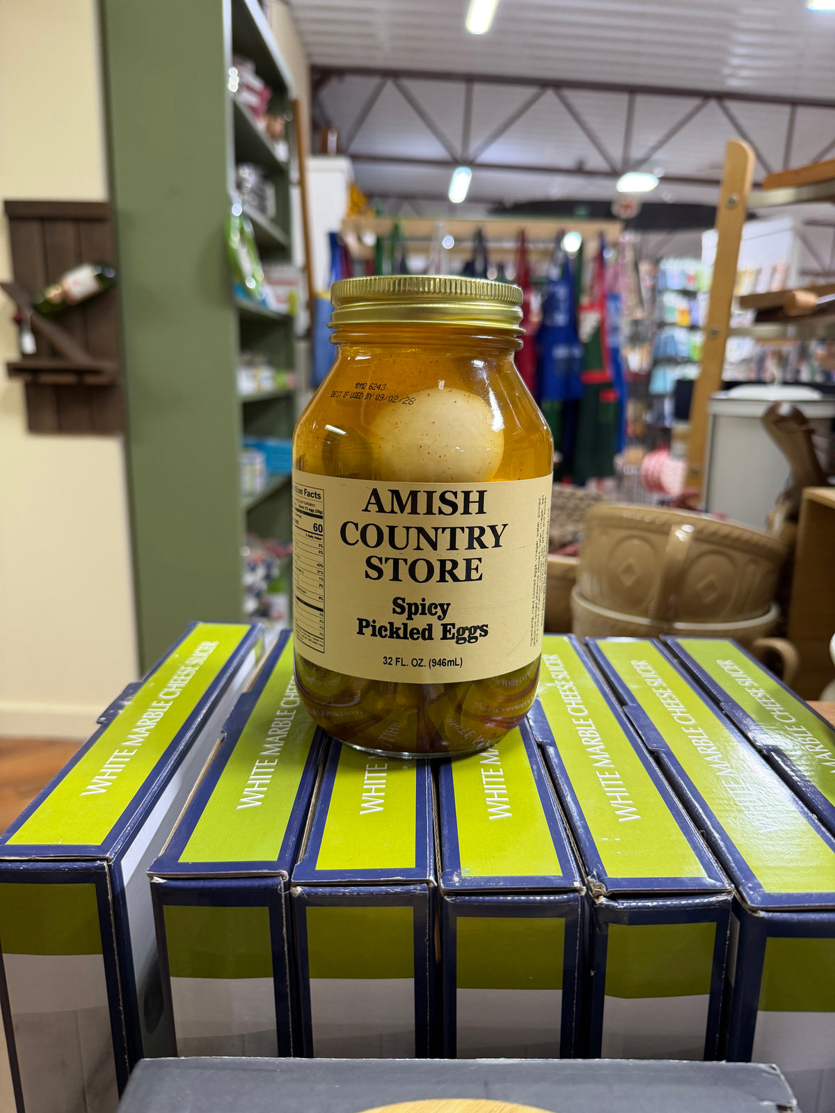 Genuine front label photograph of Spicy Pickled Eggs with Jalapeños | 32 fl oz