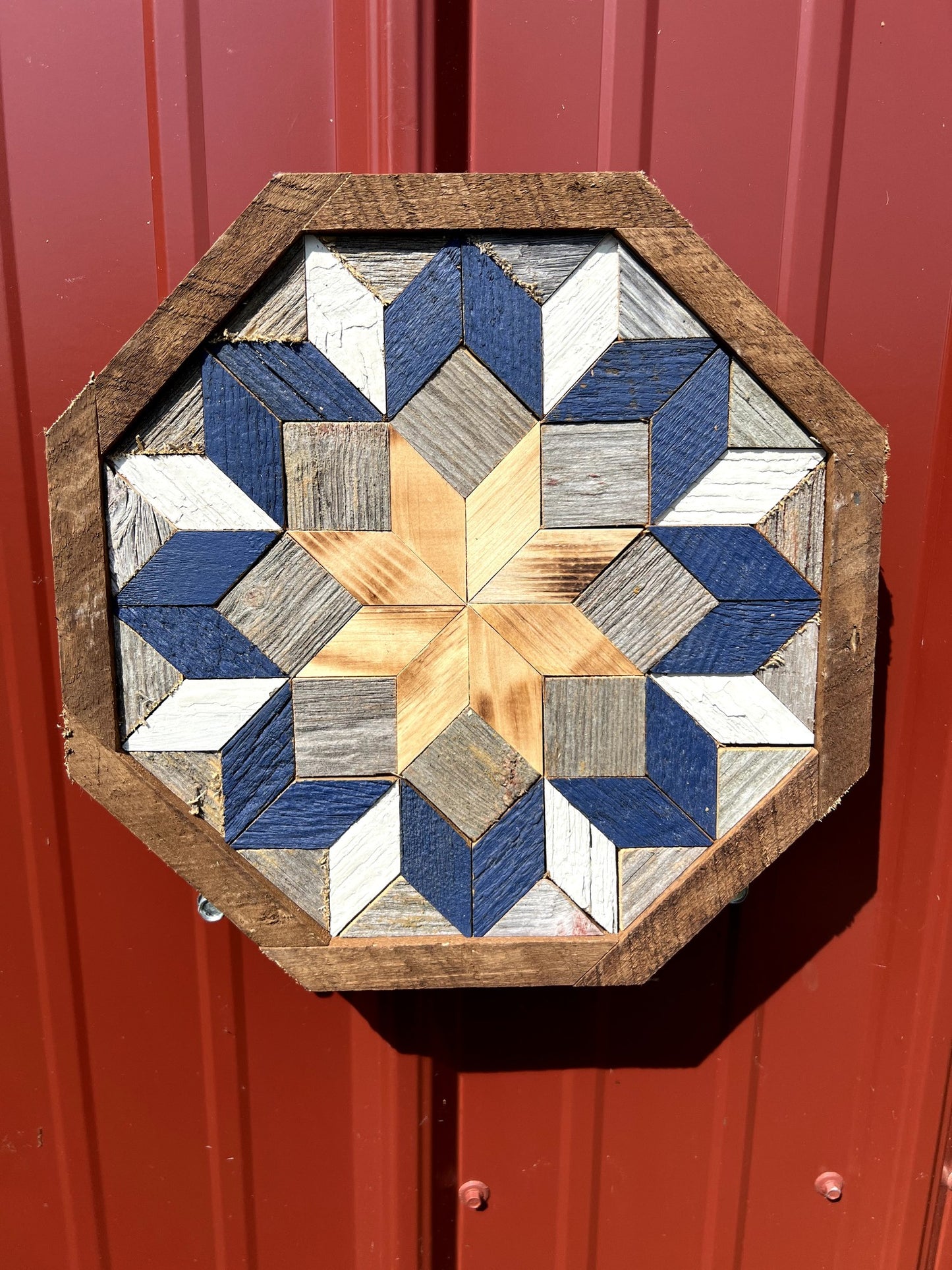 Amish Handmade Barn Quilt - Octagon (10.5 in x 10.5 in x 1 in)