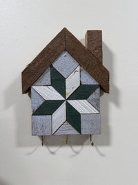 KH-01: Amish handmade house-shaped barn quilt key holder, green & white star mosaic, reclaimed barn wood and three hooks