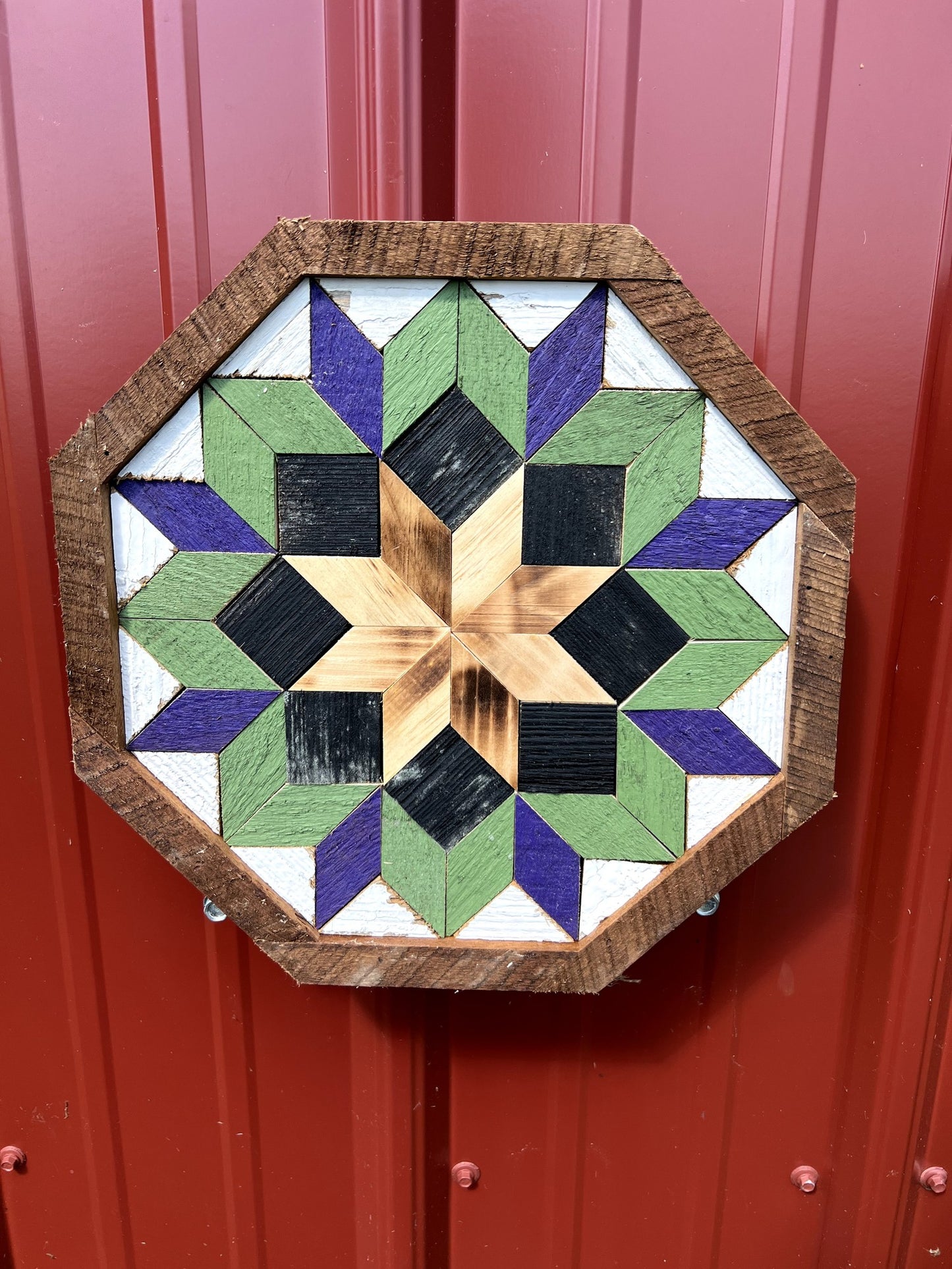 Amish Handmade Barn Quilt - Octagon (10.5 in x 10.5 in x 1 in)