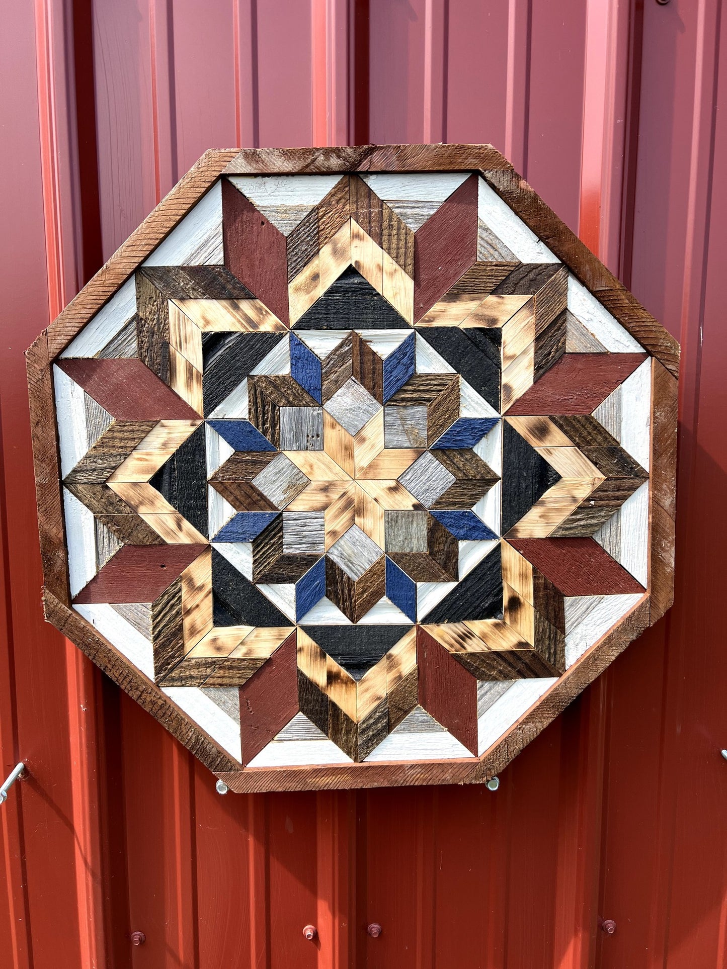 Amish Handmade Barn Quilt - Octagon (20.75 in x 20.75 in x 1 in)