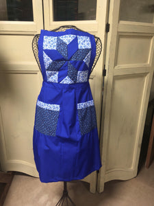Blue Amish Apron - Medium - Amish Country Store- bringing Amish quality into your home.